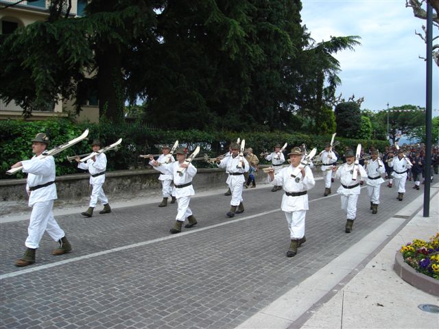 ... durante la sfilata ....